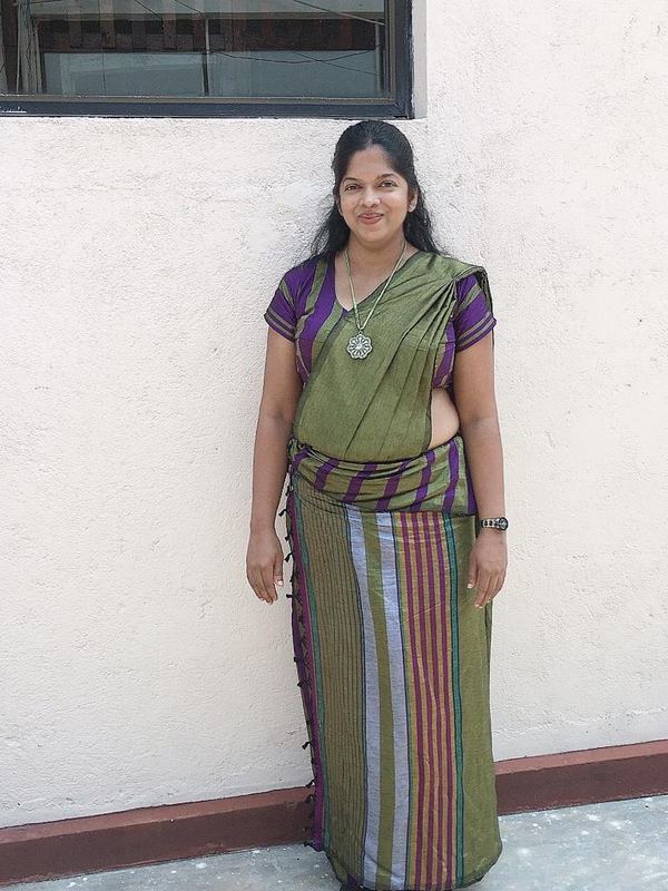 Hemali gunathilaka(b.com,CBA) - Bride from Battaramulla