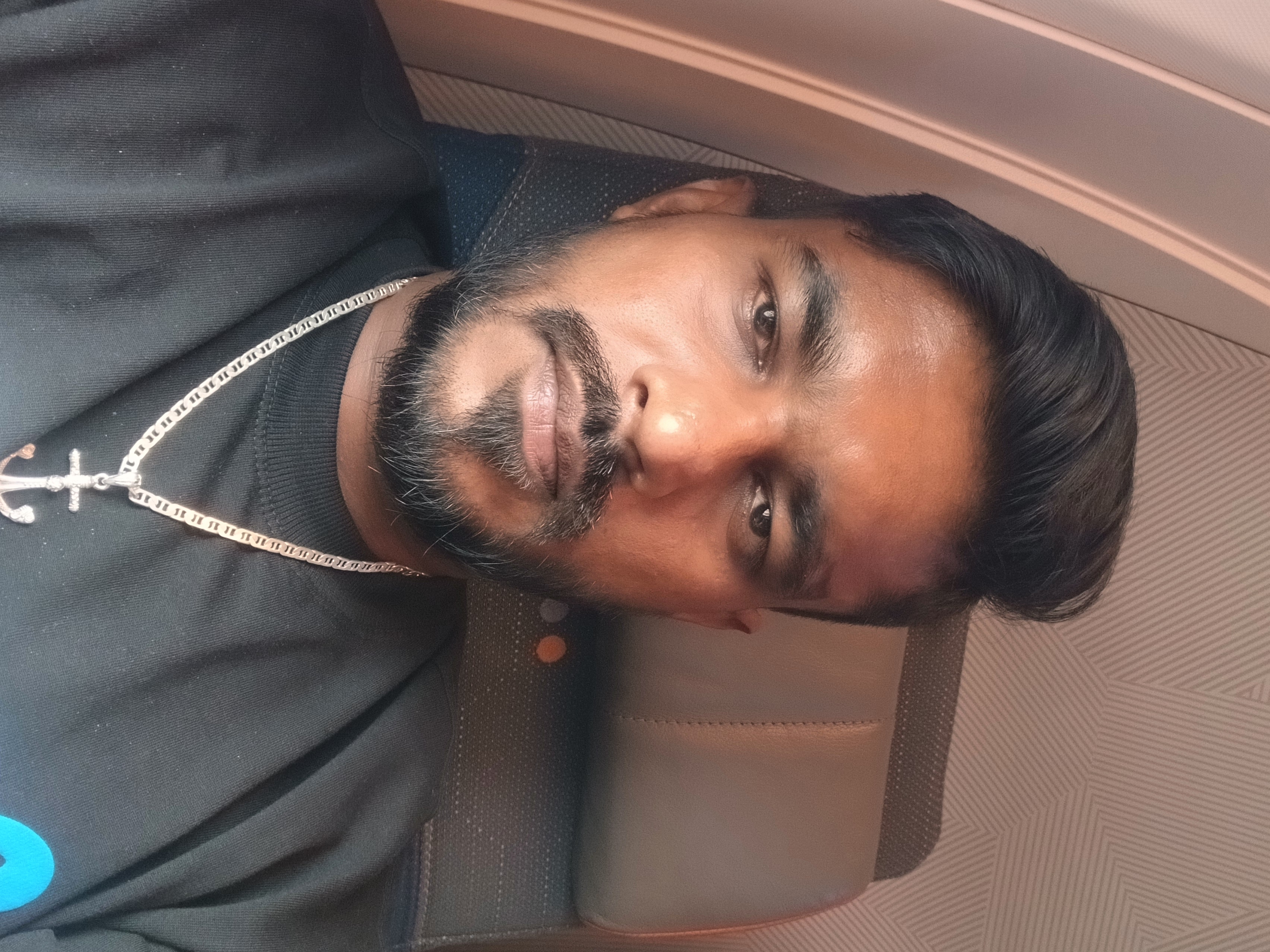 ARUNA PRIYANKARA -Groom from Polonnaruwa