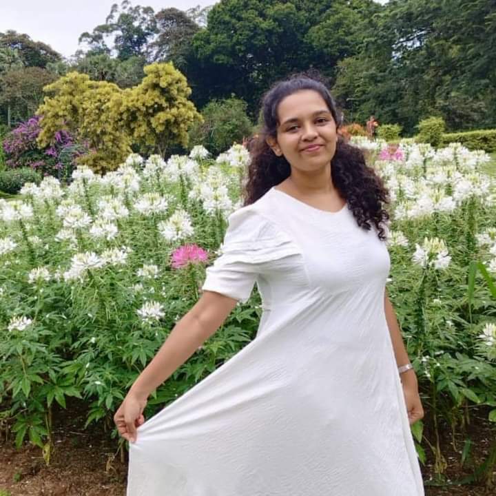 Kande Kapuge Pramila Manohari Premawansha  -Bride from Anuradhapura