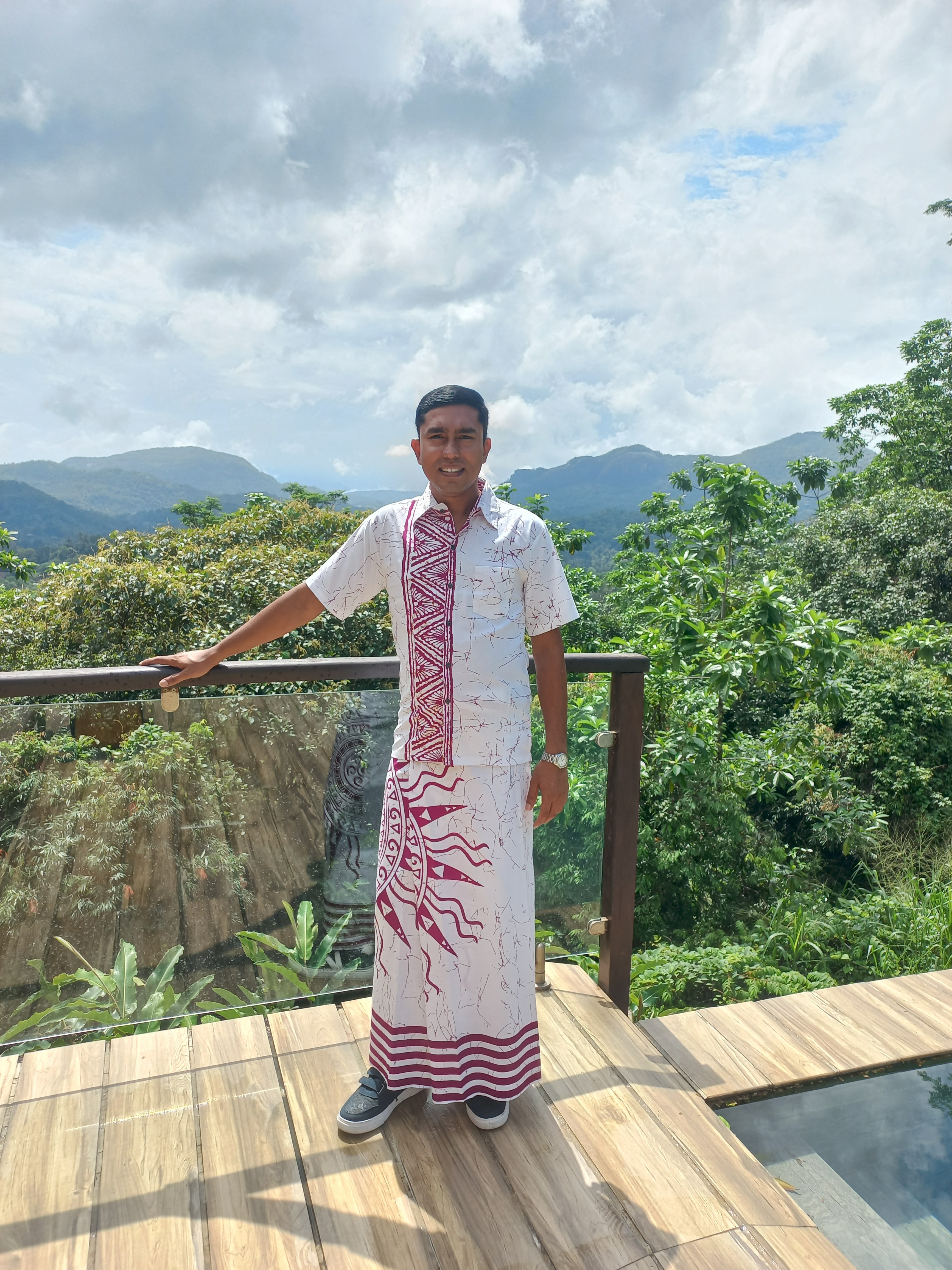 Baddegama Liyanage Roshan Chathuranga - Groom from Gampaha