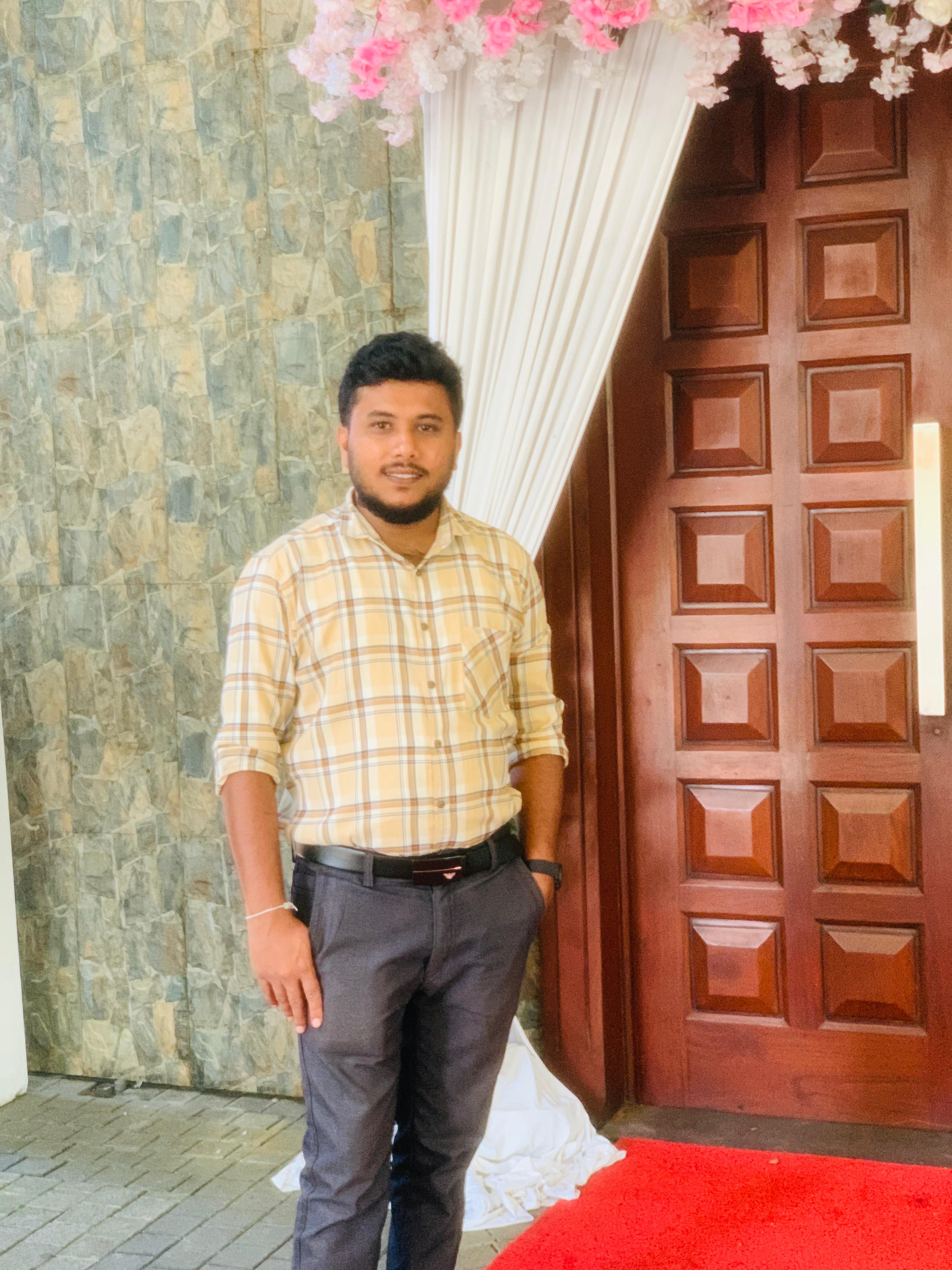 Jayasanka Ramanayake -Groom from Ratnapura