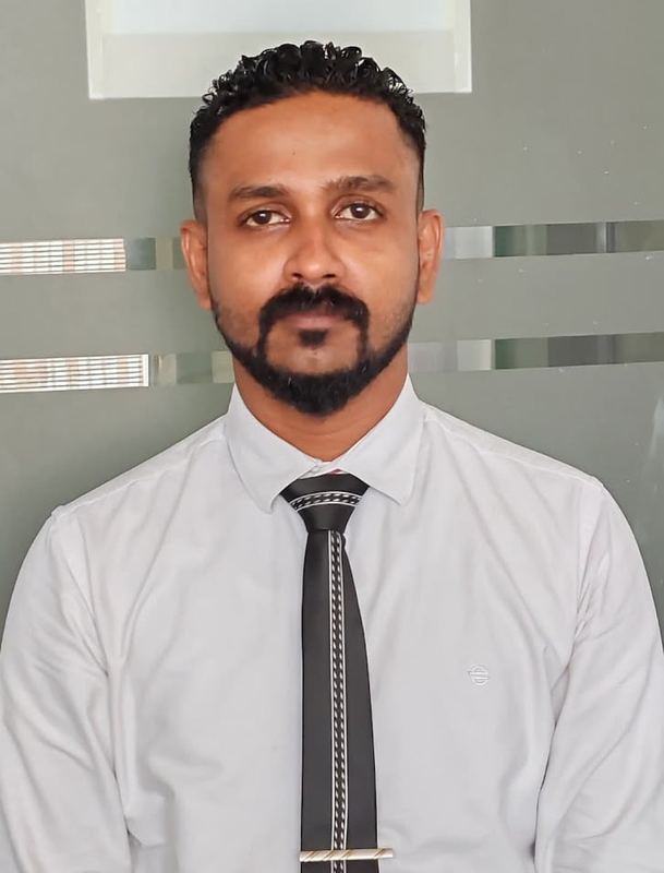Rajapaksha Dissanayakage Avantha Chamal Jayathunga - Groom from Colombo